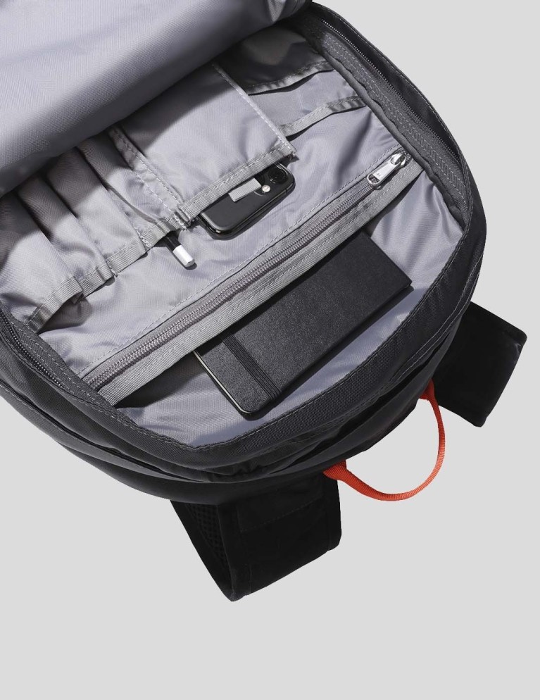 Mochila THE NORTH FACE borealis classic asphalt grey/rtror